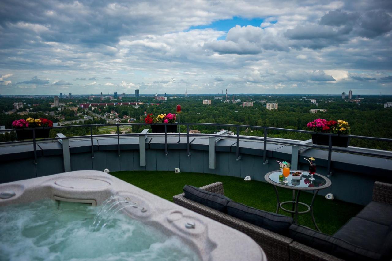 Skyhouse Riga Amazing Penthouse And Spa ภายนอก รูปภาพ