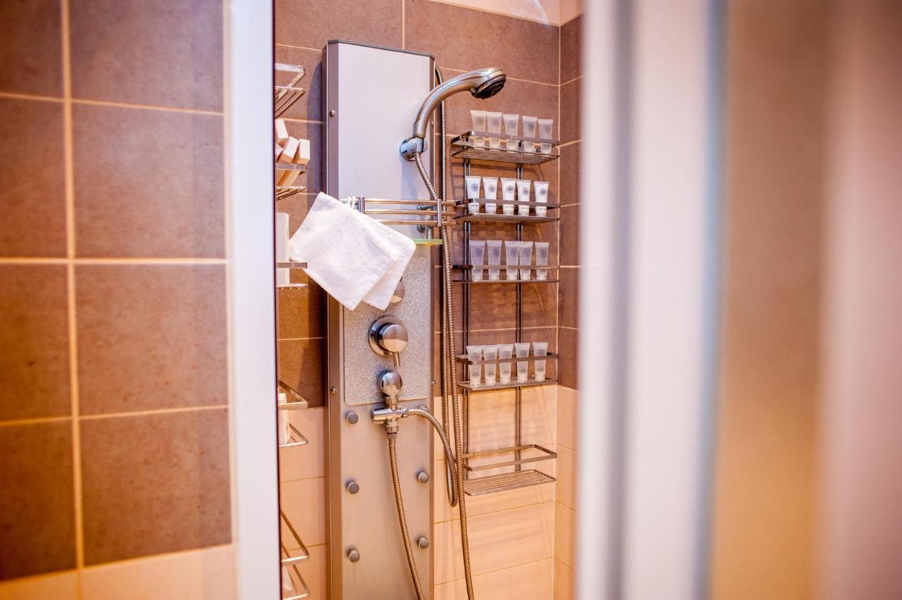 Skyhouse Riga Amazing Penthouse And Spa ภายนอก รูปภาพ